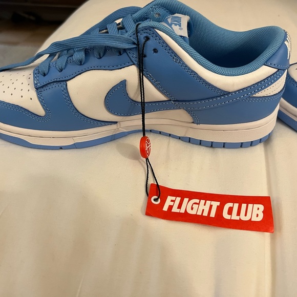 University blue Nike dunks - Picture 8 of 16